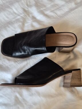 JOIE Black Slip On Open Toe Mules Stacked Block Heel Sandals Size 9.5